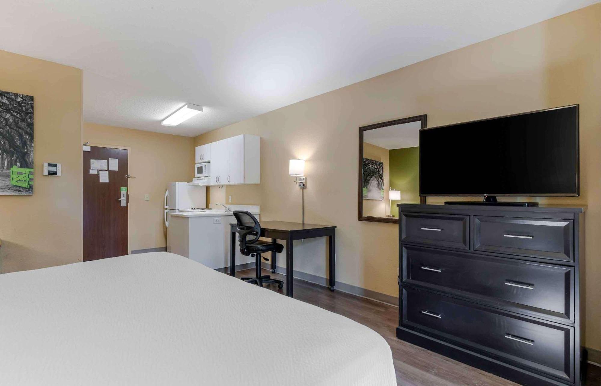 Extended Stay America Suites - Cleveland - Beachwood - Orange Place - South Екстериор снимка