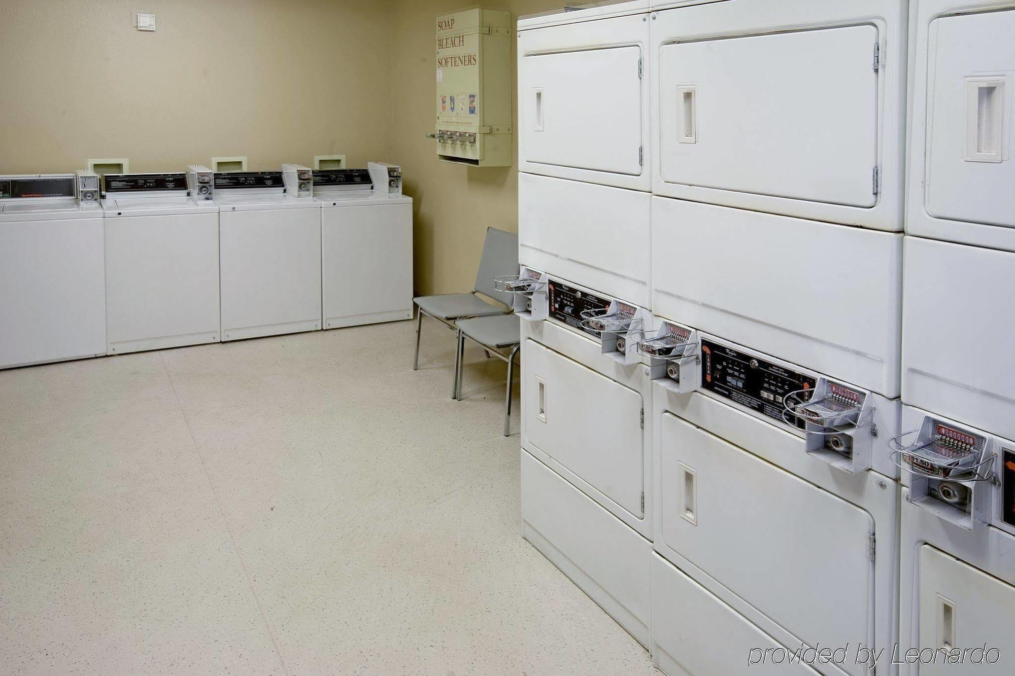 Extended Stay America Suites - Cleveland - Beachwood - Orange Place - South Екстериор снимка